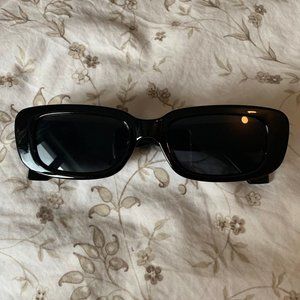 BLACK RECTANGLE SUNGLASSES VINTAGE LOOK MATRIX